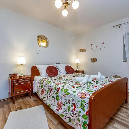 Σπίτι διακοπών Joviraz Ζαντάρ