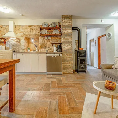 Σπίτι διακοπών Joviraz *