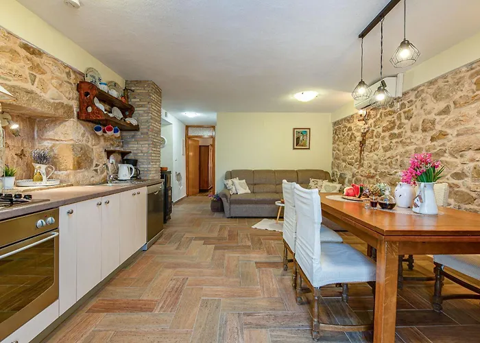 Joviraz Ζαντάρ