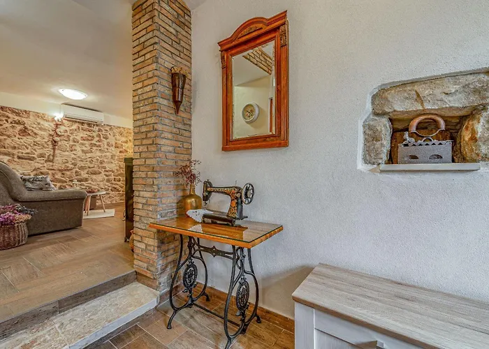 Joviraz Σπίτι διακοπών *