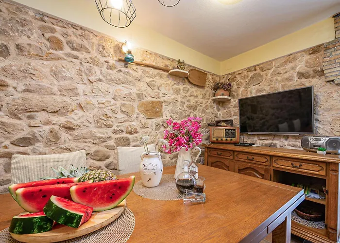 Joviraz Σπίτι διακοπών *